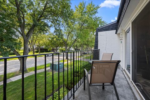 Tiny photo for 1125 Royal Saint George Drive #208, Naperville, IL 60563 (MLS # 12454817)