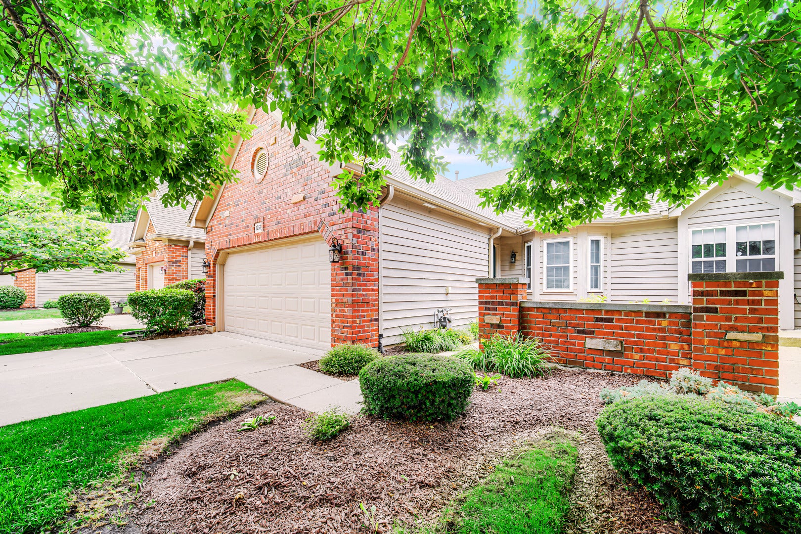 1257 Oakleaf Court
