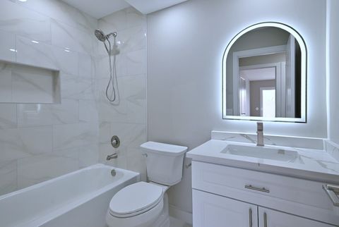 Tiny photo for 945 E Kenilworth Avenue #312, Palatine, IL 60074 (MLS # 12602570)