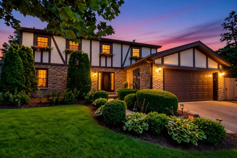 Photo of 229 N Whispering Hills Drive, Naperville, IL 60540 (MLS # 12786082)