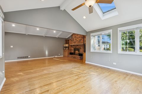 Tiny photo for 1940 Chippewa Drive, Wheaton, IL 60189 (MLS # 12493527)