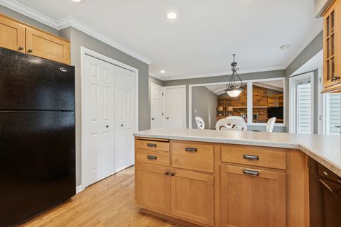 Tiny photo for 1940 Chippewa Drive, Wheaton, IL 60189 (MLS # 12493527)
