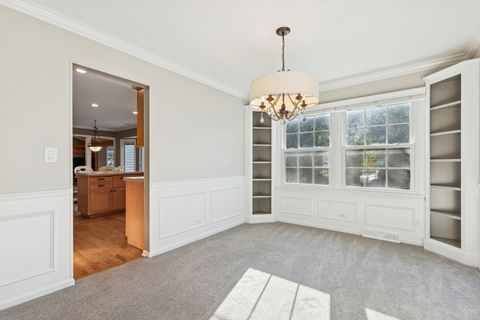 Tiny photo for 1940 Chippewa Drive, Wheaton, IL 60189 (MLS # 12493527)