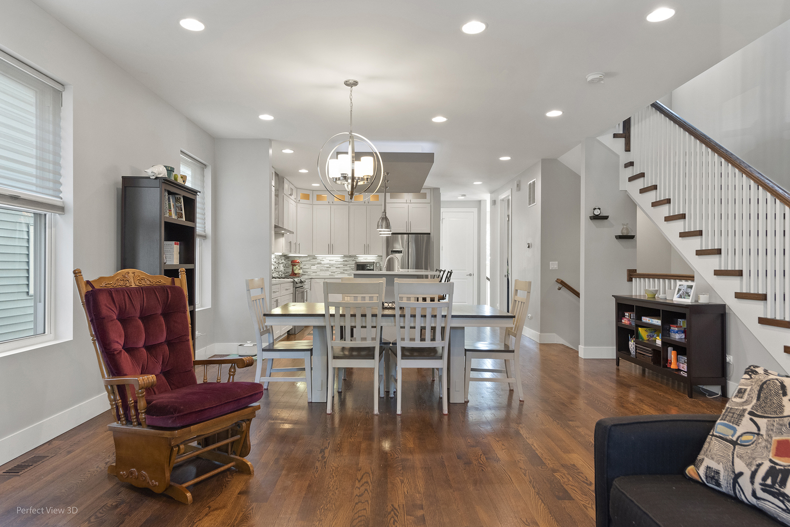 5033 W Winona Street, Chicago, IL, 60630 4 5033 W Winona Street