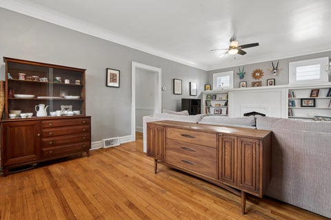 Tiny photo for 1183 S Cuyler Avenue, Oak Park, IL 60304 (MLS # 12721733)