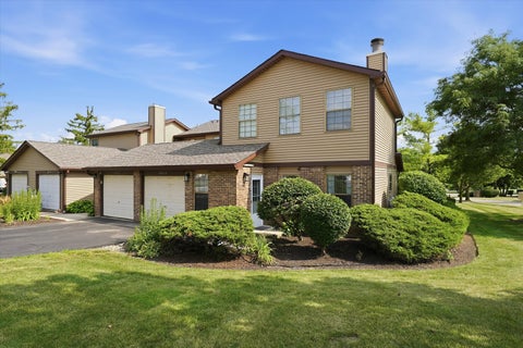 Tiny photo for 8321 Highpoint Circle #D, Darien, IL 60561 (MLS # 12763224)