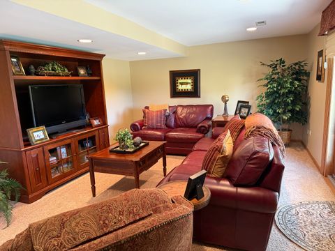 Tiny photo for 1216 Cactus Trail, Carol Stream, IL 60188 (MLS # 12407367)