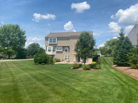 Tiny photo for 1216 Cactus Trail, Carol Stream, IL 60188 (MLS # 12407367)