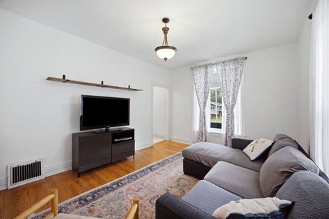 Tiny photo for 602 S 5th Avenue, St. Charles, IL 60174 (MLS # 12748763)