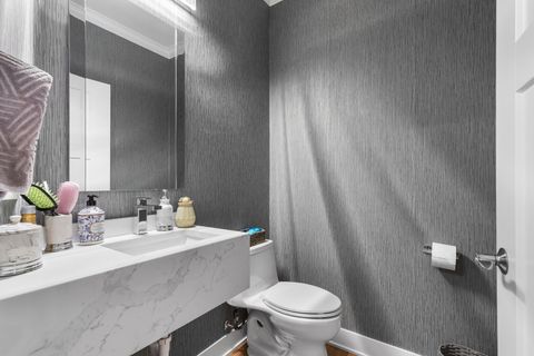 Tiny photo for 418 Bluff Avenue, La Grange, IL 60525 (MLS # 12495688)