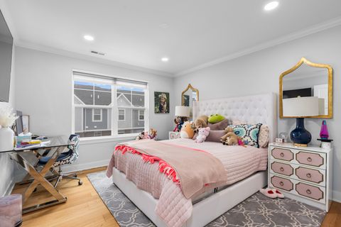 Tiny photo for 418 Bluff Avenue, La Grange, IL 60525 (MLS # 12495688)