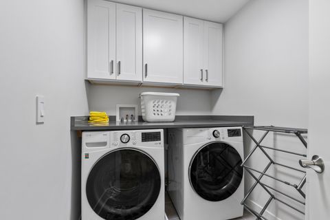 Tiny photo for 418 Bluff Avenue, La Grange, IL 60525 (MLS # 12495688)