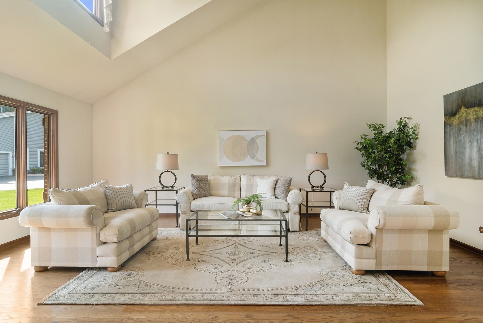 1422 Kirkwall Court