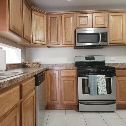 Tiny photo for 10624 S CENTRAL Avenue #2B, Chicago Ridge, IL 60415 (MLS # 12555779)