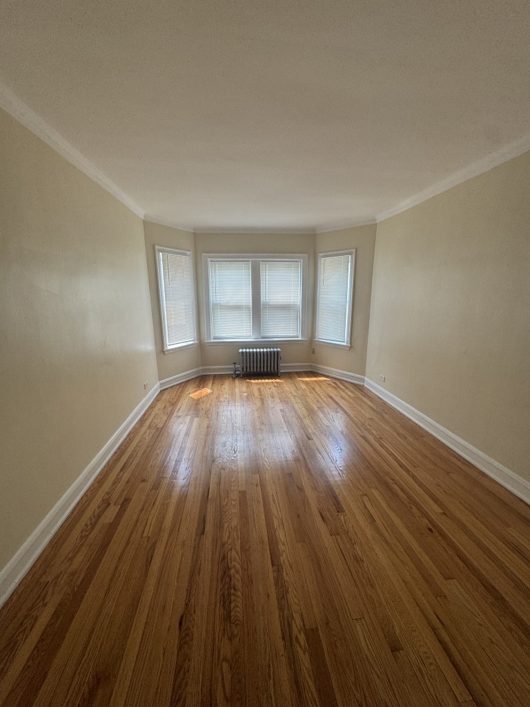 6214 N MOZART Street 2E