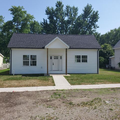 Tiny photo for 409 E Buckner Street, Tuscola, IL 61953 (MLS # 12392346)
