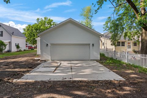 Tiny photo for 409 E Buckner Street, Tuscola, IL 61953 (MLS # 12392346)