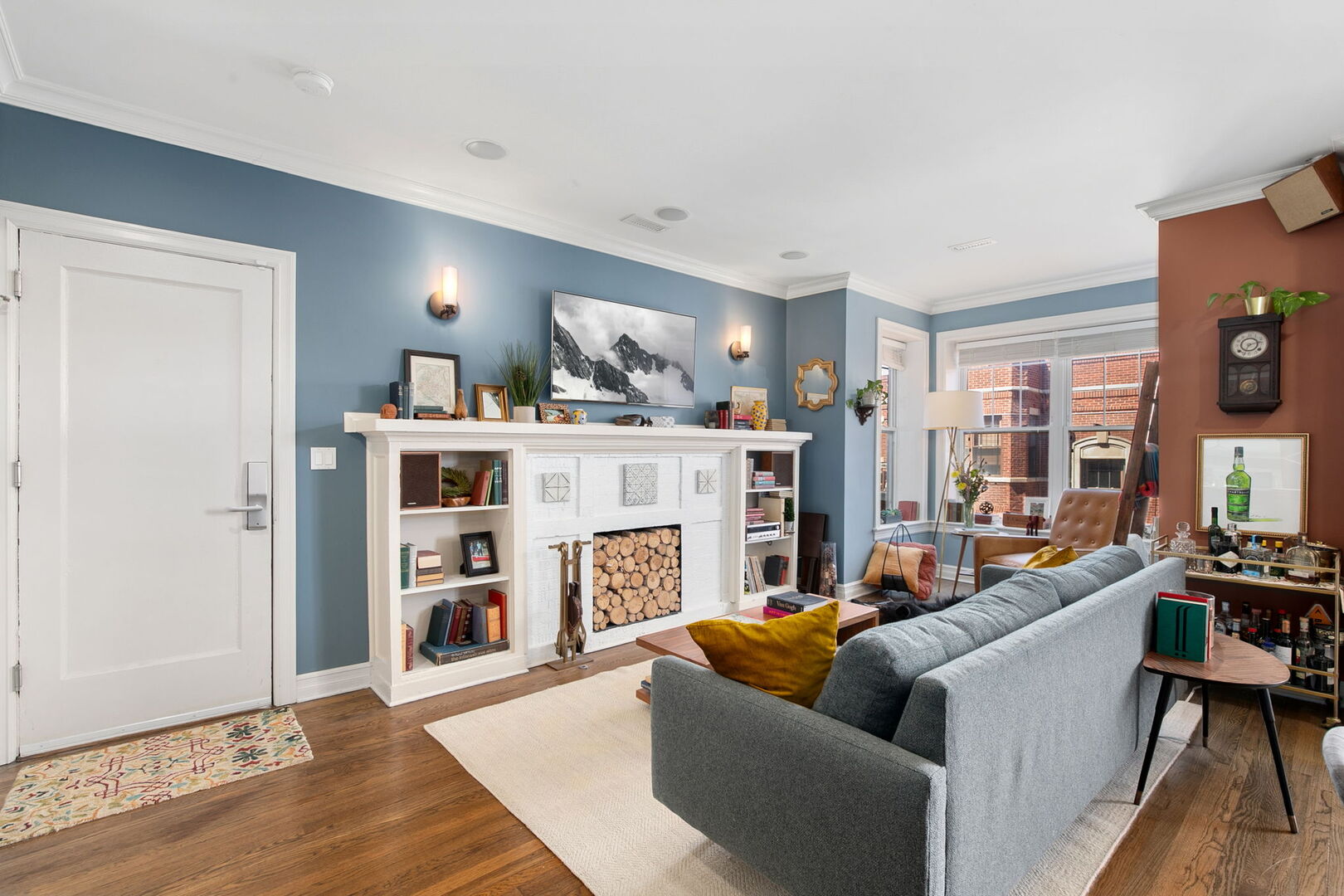 2701 N Mildred Avenue 3B
