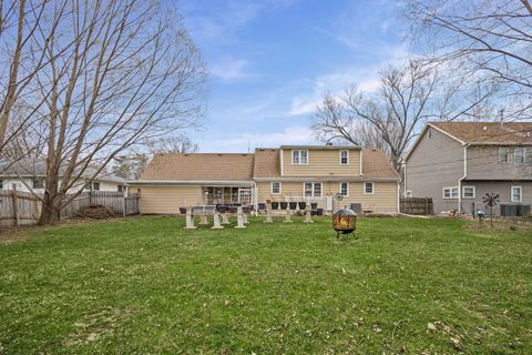 Tiny photo for 420 Summit Street, Algonquin, IL 60102 (MLS # 12603481)