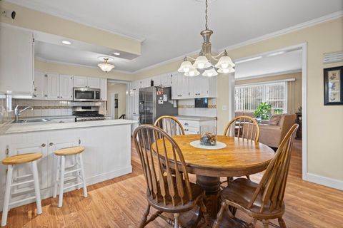 Tiny photo for 420 Summit Street, Algonquin, IL 60102 (MLS # 12603481)