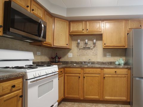 Tiny photo for 10931 S LLOYD Drive #1C, Worth, IL 60482 (MLS # 12616339)