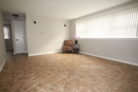 Tiny photo for 10931 S LLOYD Drive #1C, Worth, IL 60482 (MLS # 12616339)