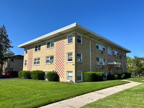Photo of 10931 S LLOYD Drive #1C, Worth, IL 60482 (MLS # 12616339)