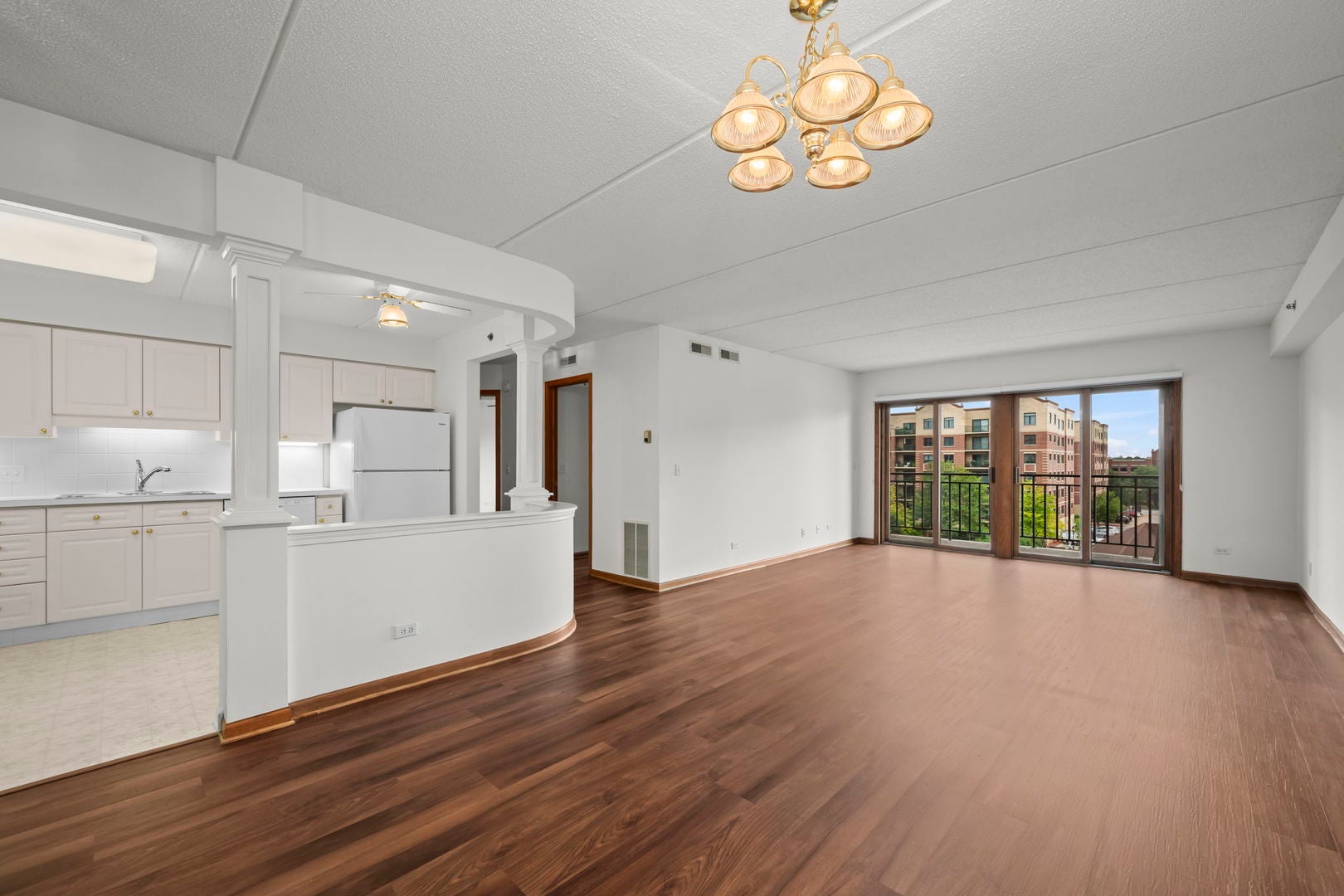 15 S Pine Street 507