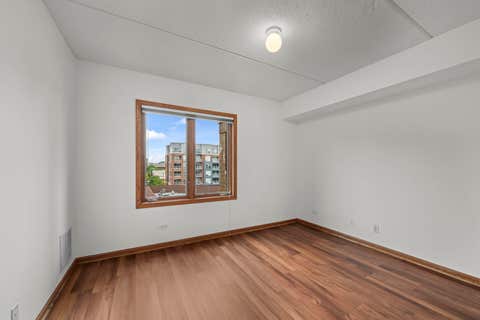 Tiny photo for 15 S Pine Street #507, Mount Prospect, IL 60056 (MLS # 12720792)