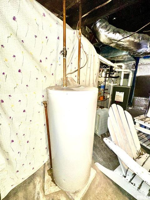 Tiny photo for 602 N SPRINGER Street, Carbondale, IL 62983 (MLS # EB460694)