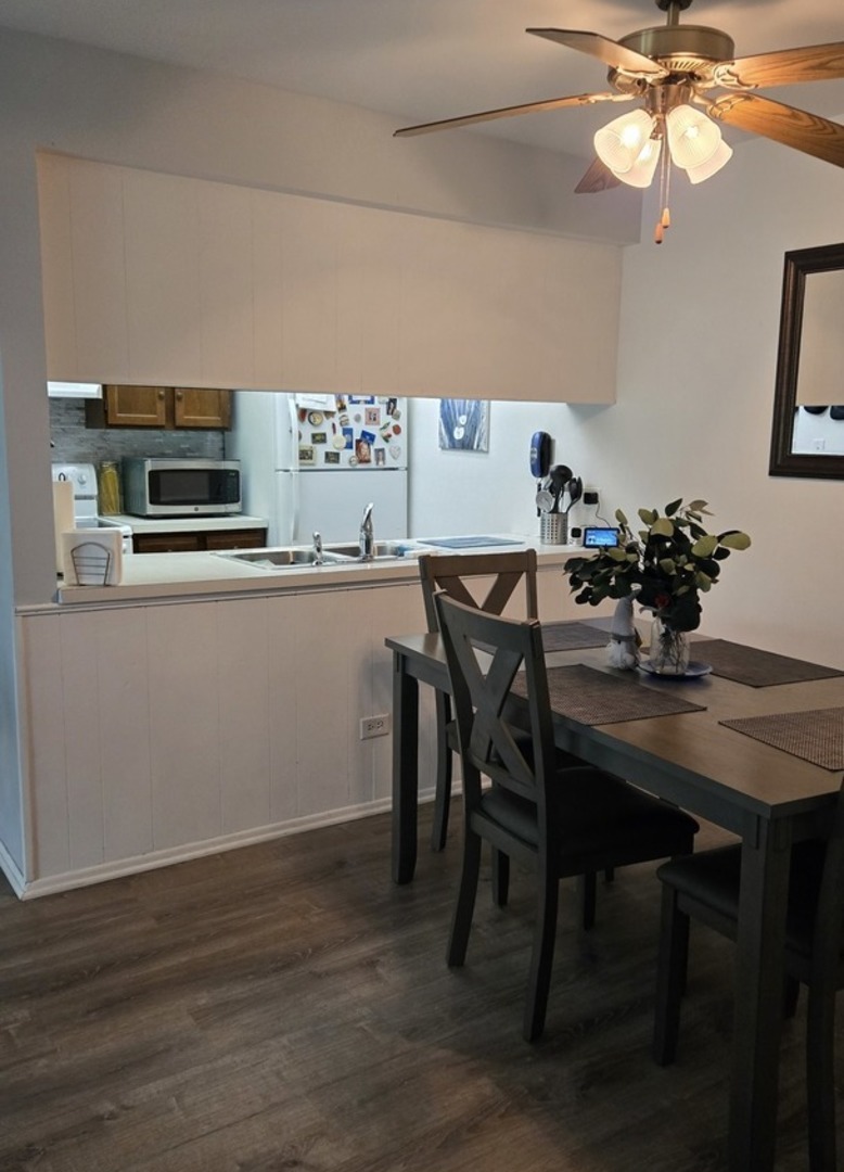 14015 James Drive 523