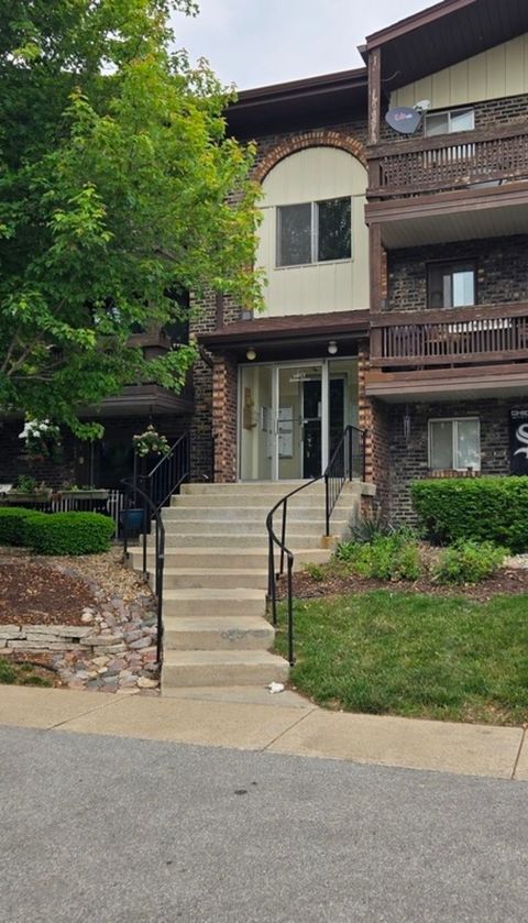 14015 James Drive 523 Crestwood IL 60418