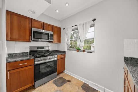 Tiny photo for 1625 Heidorn Avenue, Westchester, IL 60154 (MLS # 12750476)