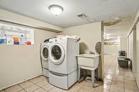 Tiny photo for 850 N Keystone Avenue, Chicago, IL 60651 (MLS # 12657541)