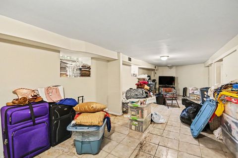 Tiny photo for 850 N Keystone Avenue, Chicago, IL 60651 (MLS # 12657541)