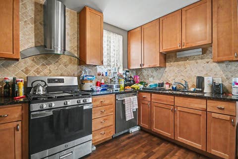 Tiny photo for 850 N Keystone Avenue, Chicago, IL 60651 (MLS # 12657541)