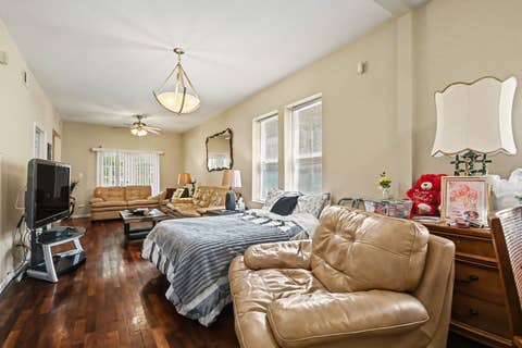 Tiny photo for 850 N Keystone Avenue, Chicago, IL 60651 (MLS # 12657541)