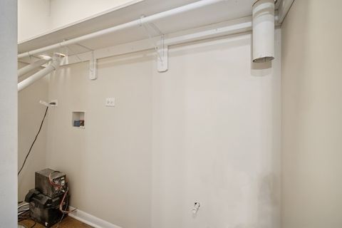 listing image 50