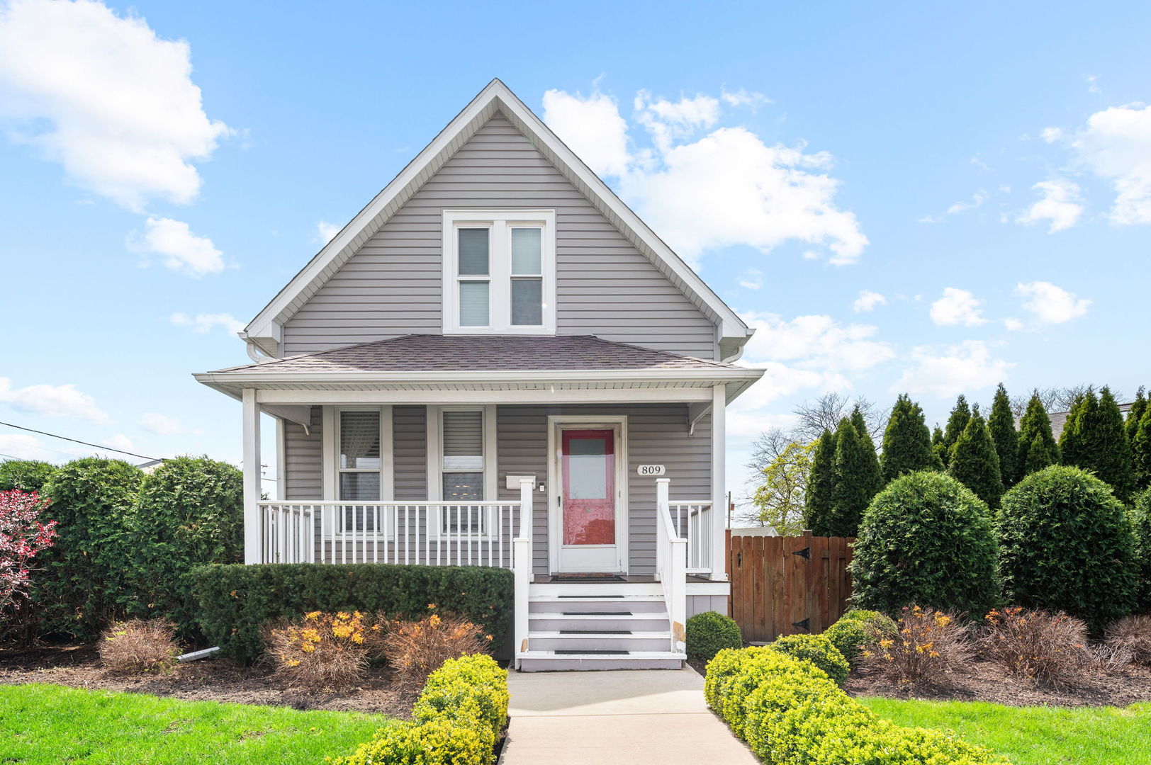 809 W Touhy Avenue