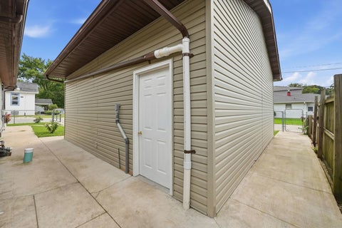 Tiny photo for 1651 Elgin Avenue, Joliet, IL 60432 (MLS # 12740315)