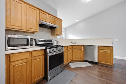 Tiny photo for 129 Southwicke Drive #B, Streamwood, IL 60107 (MLS # 12580162)