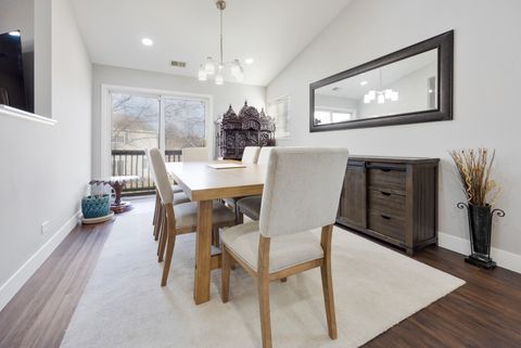 Tiny photo for 129 Southwicke Drive #B, Streamwood, IL 60107 (MLS # 12580162)