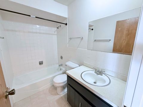 Tiny photo for 13050 S Marquette Avenue #3E, Chicago, IL 60633 (MLS # 12500166)