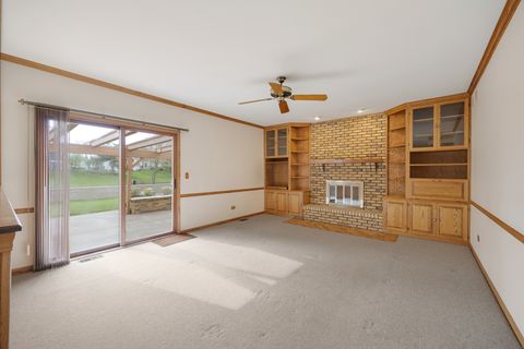 Tiny photo for 1274 Biscayne Drive, Elk Grove Village, IL 60007 (MLS # 12622043)
