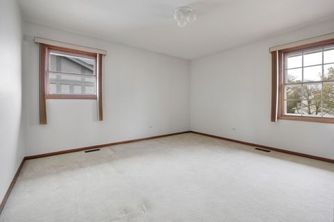 Tiny photo for 1274 Biscayne Drive, Elk Grove Village, IL 60007 (MLS # 12622043)