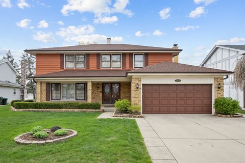 Tiny photo for 1274 Biscayne Drive, Elk Grove Village, IL 60007 (MLS # 12622043)