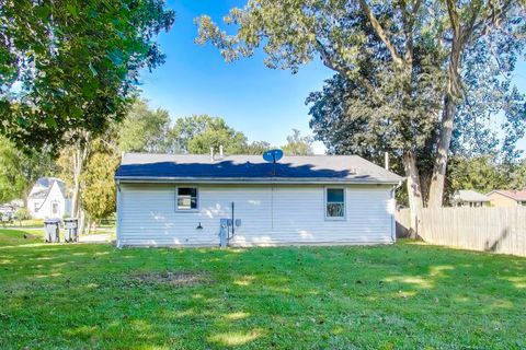 Tiny photo for 10209 W Crissy Avenue, Beach Park, IL 60099 (MLS # 12476443)