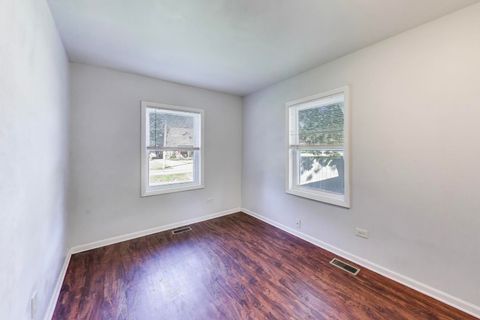 Tiny photo for 10209 W Crissy Avenue, Beach Park, IL 60099 (MLS # 12476443)