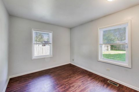 Tiny photo for 10209 W Crissy Avenue, Beach Park, IL 60099 (MLS # 12476443)