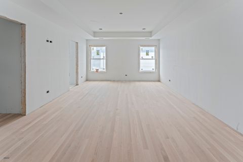 Tiny photo for 286 N Indiana Avenue, Elmhurst, IL 60126 (MLS # 12523751)